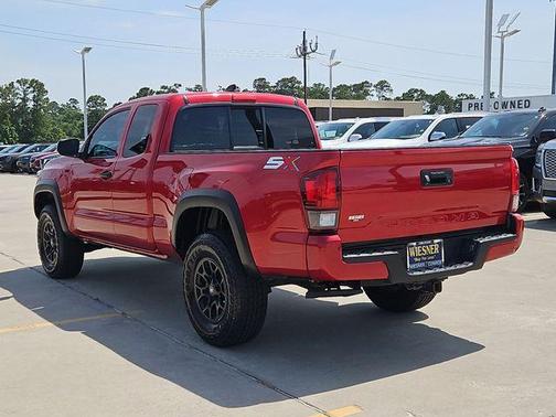 Barcelona Red Metallic 2020 Toyota Tacoma SR