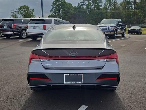 2026 Hyundai ELANTRA SEL