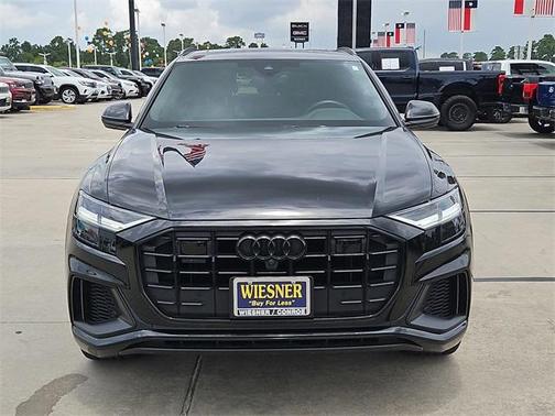 2022 Audi Q8 55 Premium Plus