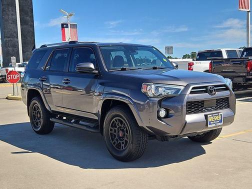 Magnetic Gray Metallic 2020 Toyota 4Runner SR5