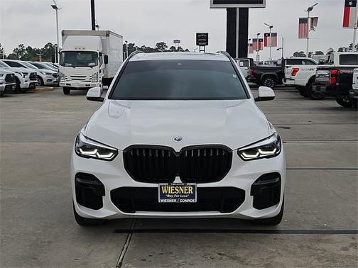 2023 BMW X5 M50i