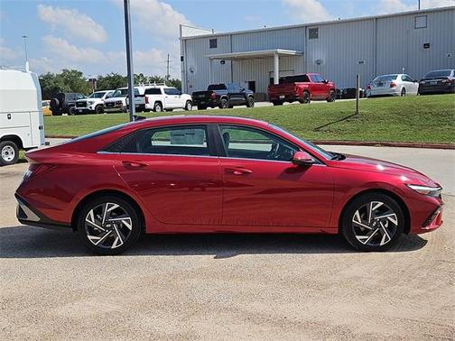 2025 Hyundai ELANTRA HEV Limited