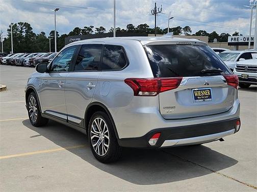 2018 Mitsubishi Outlander SE