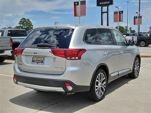 2018 Mitsubishi Outlander SE