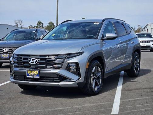 Shimmering Silver 2026 Hyundai TUCSON SEL