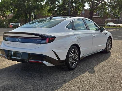 2025 Hyundai SONATA Hybrid Limited