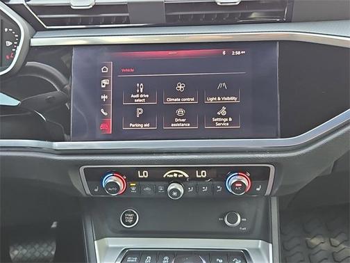 2021 Audi Q3 45 S line Premium