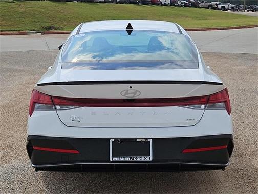 2025 Hyundai ELANTRA HEV SEL Sport