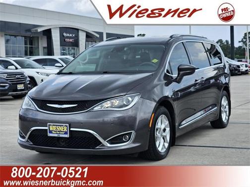 2020 Chrysler Pacifica Touring-L Plus