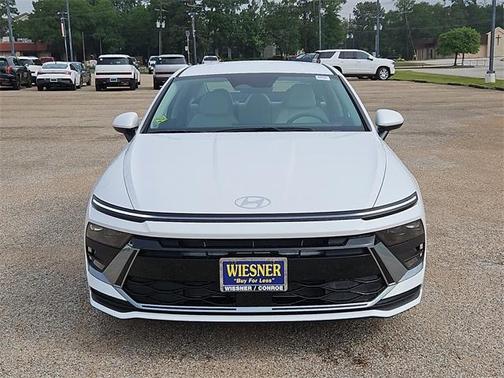 2025 Hyundai SONATA SE
