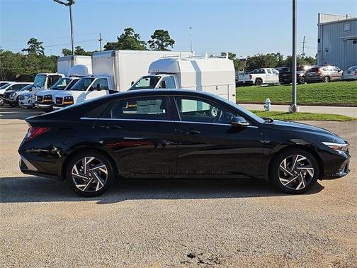 2025 Hyundai ELANTRA HEV Limited