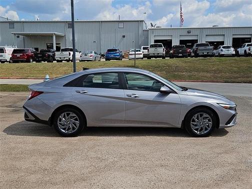 2025 Hyundai ELANTRA HEV Blue