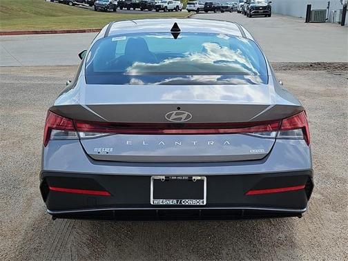 2025 Hyundai ELANTRA HEV Blue