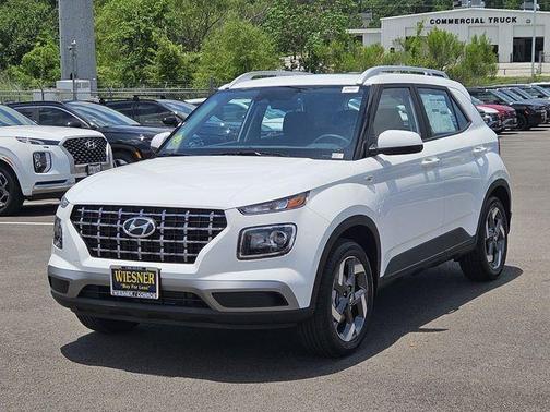 Lunar White 2026 Hyundai VENUE SEL