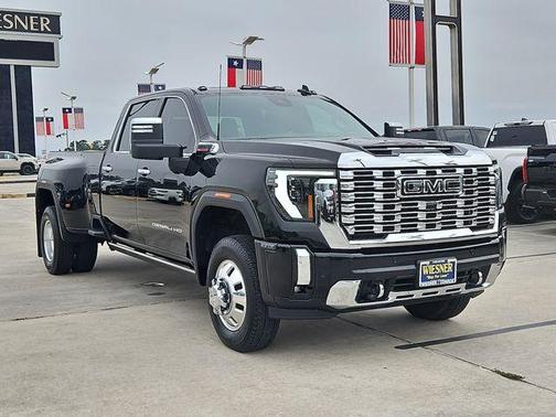 Onyx Black 2024 GMC Sierra 3500 Denali