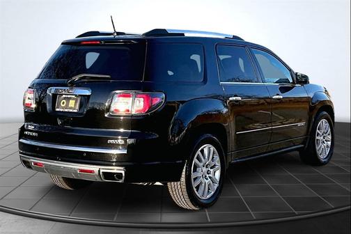 2016 GMC Acadia Denali