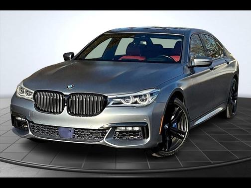 2017 BMW 750 I