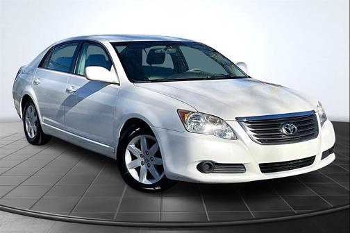 2010 Toyota Avalon XL