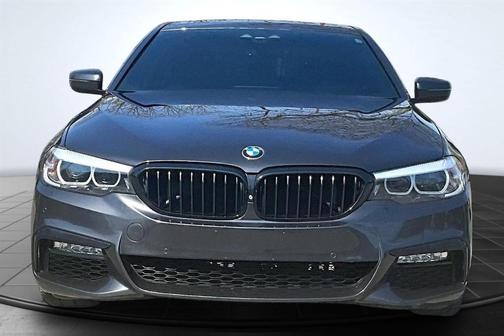 Gray 2018 BMW 540 i