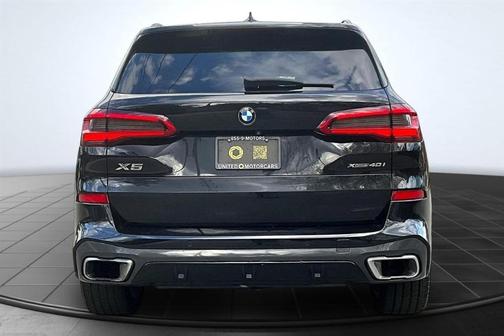 Black 2019 BMW X5 xDrive40i