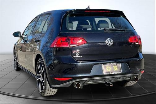 2017 Volkswagen Golf GTI 2.0T S 4-Door