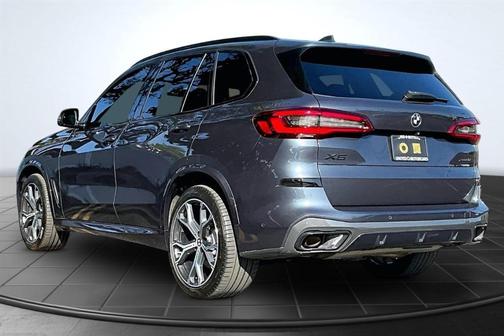 Dark 2020 BMW X5 xDrive40i