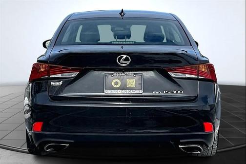 2017 Lexus IS 300 Base