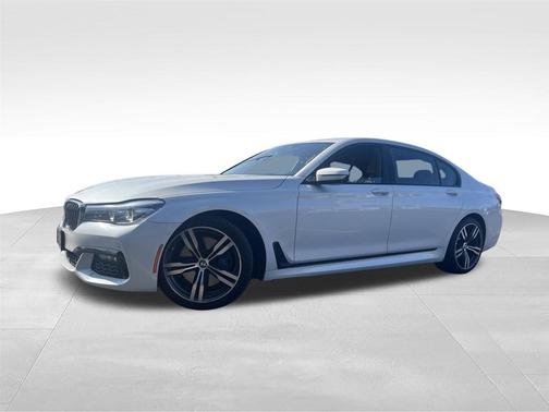 2019 BMW 740 xDrive