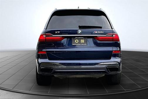 Blue 2021 BMW X7 M50i