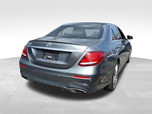 2018 Mercedes-Benz E-Class 4MATIC