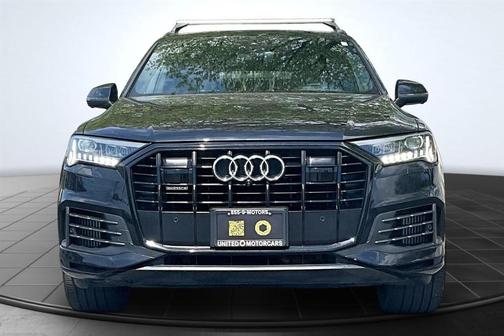 Orca Black Metallic 2020 Audi Q7 55 Prestige