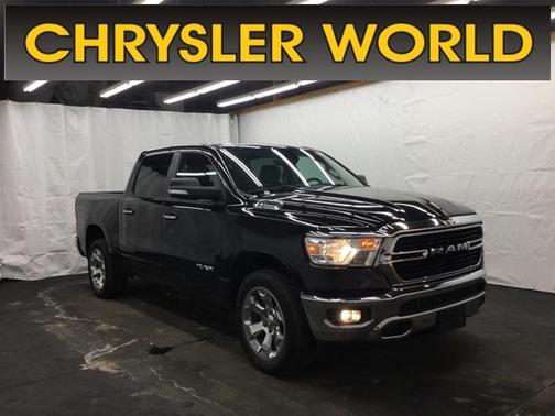 Photo 1 of 37 of 2020 RAM 1500 Big Horn