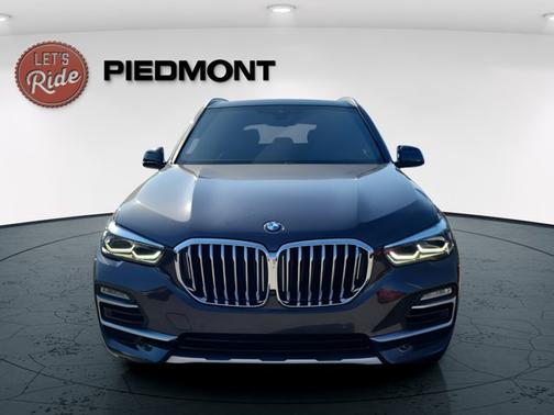 Dark Graphite Metallic 2021 BMW X5 sDrive40i