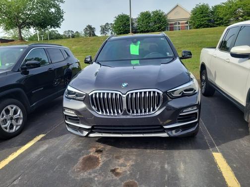 Dark Graphite Metallic 2021 BMW X5 sDrive40i