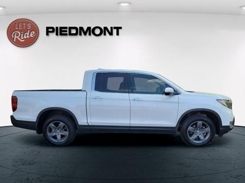 Platinum White Pearl 2023 Honda Ridgeline RTL-E