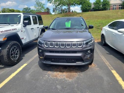 2022 Jeep Compass Latitude