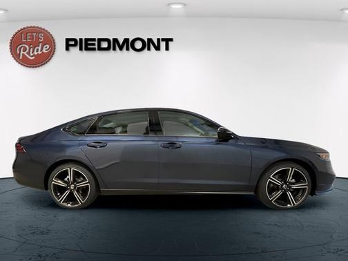 Canyon River Blue Metallic 2026 Honda Accord SE