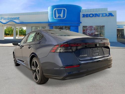 Canyon River Blue Metallic 2026 Honda Accord SE