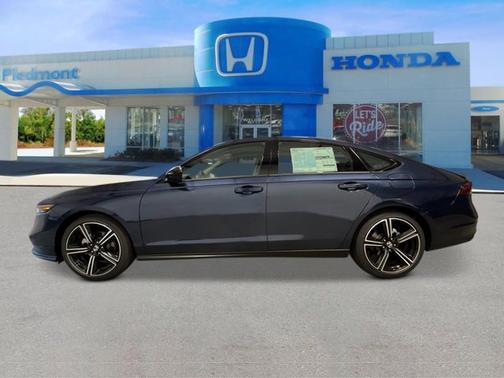 Canyon River Blue Metallic 2026 Honda Accord SE