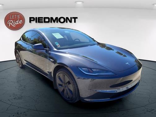 2025 Tesla Model 3 Long Range