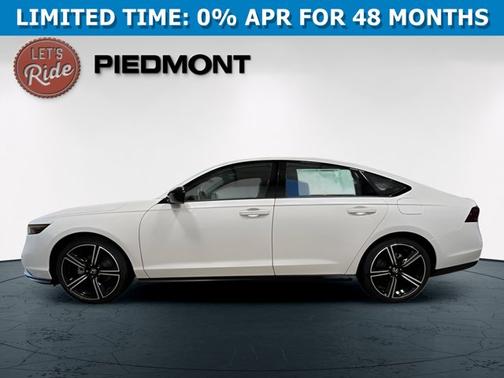 Platinum White Pearl 2026 Honda Accord SE