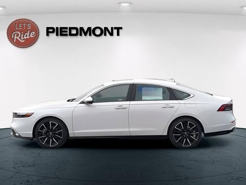 Platinum White Pearl 2026 Honda Accord Hybrid Touring