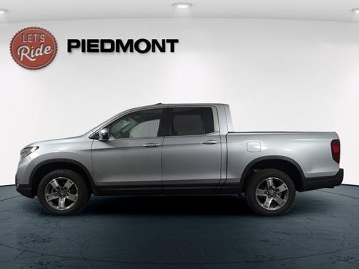 Solar Silver Metallic 2026 Honda Ridgeline RTL