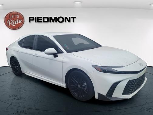 White 2025 Toyota Camry LE