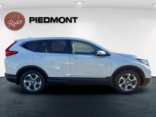 White 2018 Honda CR-V EX