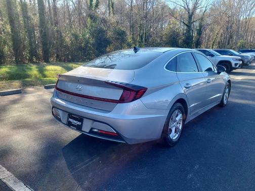 2023 Hyundai SONATA SE