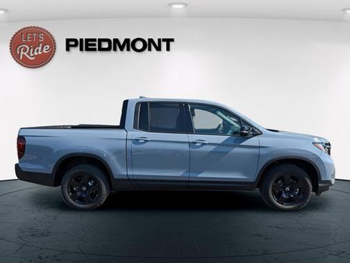 Sonic Gray Pearl 2026 Honda Ridgeline Black Edition