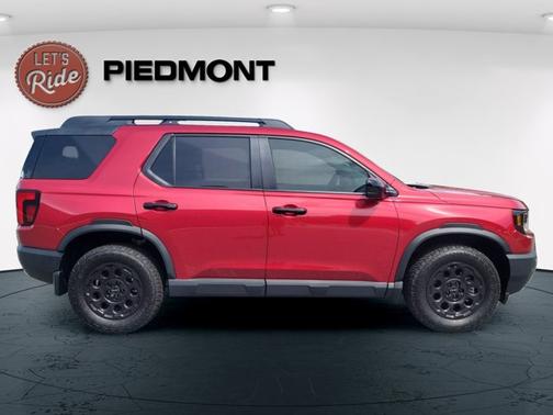 Radiant Red Metallic II 2026 Honda Passport TrailSport Blackout