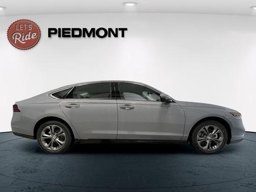 Urban Gray Pearl 2026 Honda Accord Hybrid EX-L