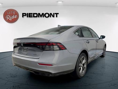 Urban Gray Pearl 2026 Honda Accord Hybrid EX-L
